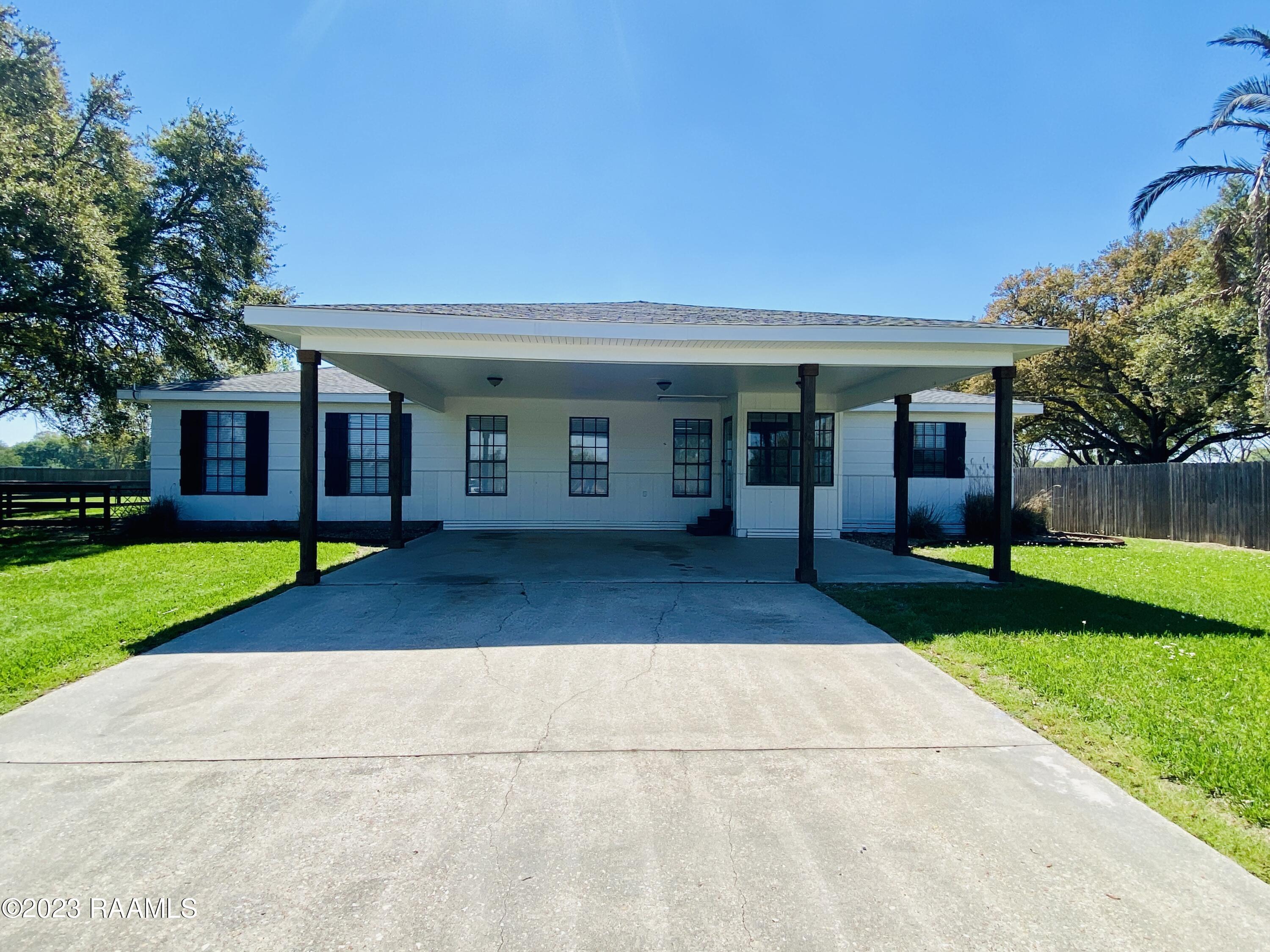 378 Credeur Road Sunset, LA 70584 - Photo 1 of 31 Front