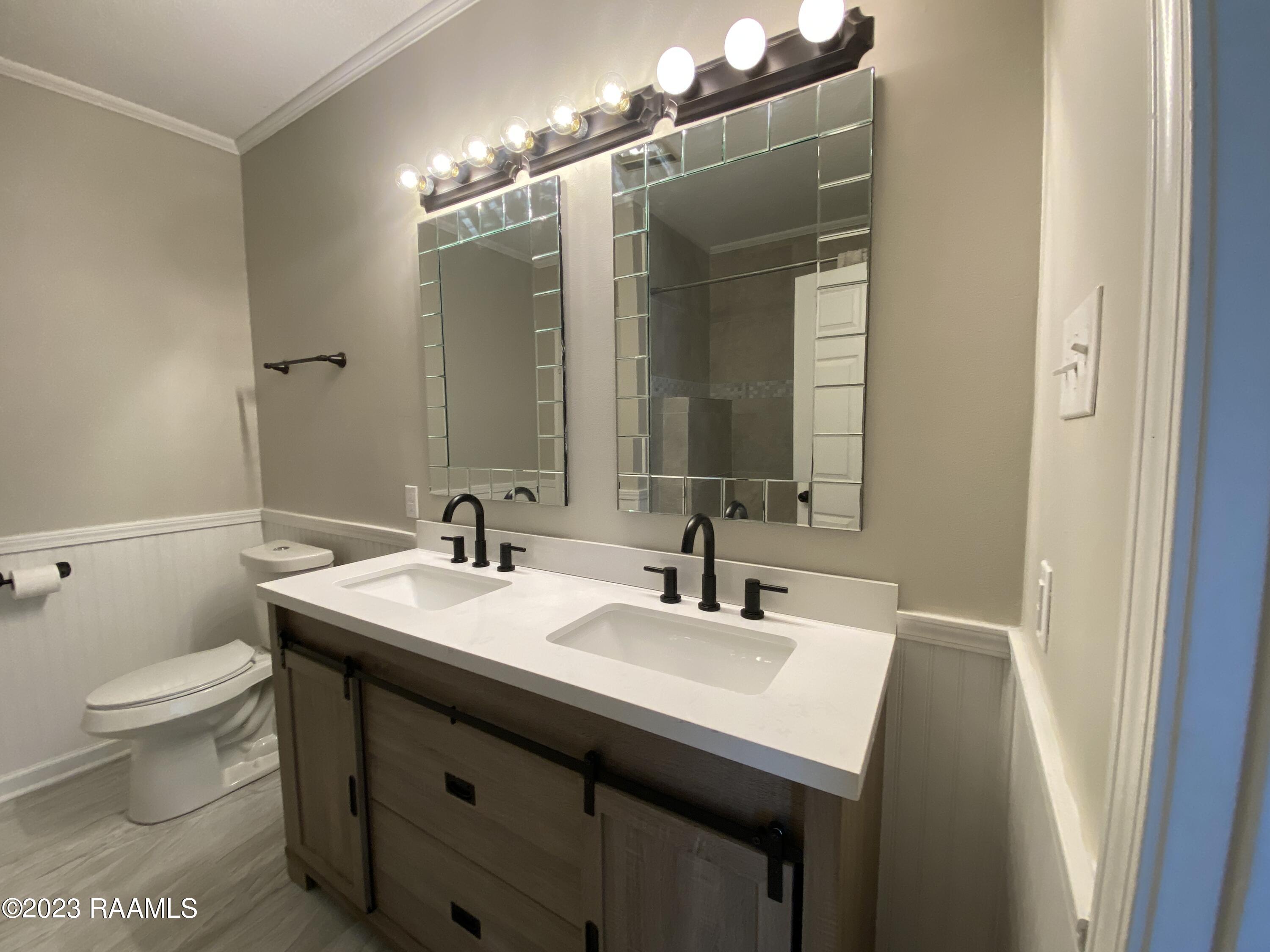 378 Credeur Road Sunset, LA 70584 - Photo 21 of 31 Master Bath