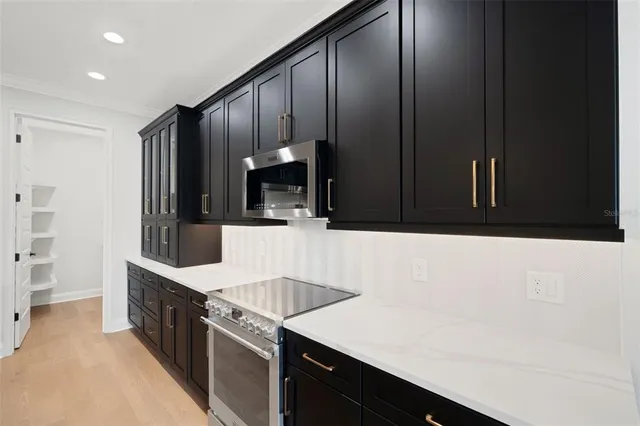 $829,900 | 5351 Clubhouse Hills Lane, Lakeland, FL 33812