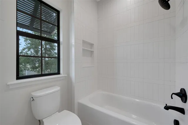 $829,900 | 5351 Clubhouse Hills Lane, Lakeland, FL 33812