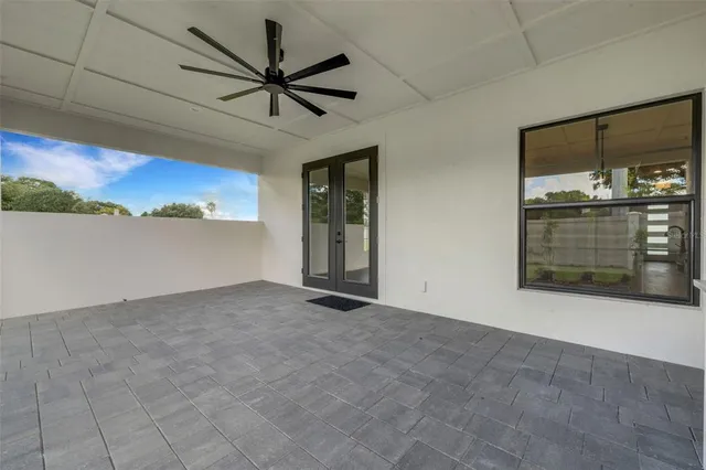 $829,900 | 5351 Clubhouse Hills Lane, Lakeland, FL 33812