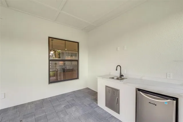 $829,900 | 5351 Clubhouse Hills Lane, Lakeland, FL 33812