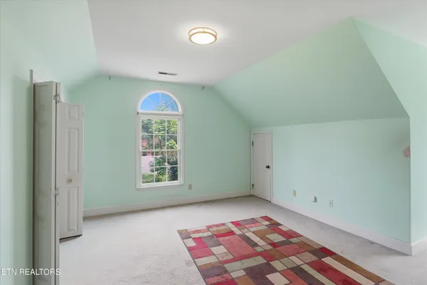 $645,000 | 118 West Melbourne Road, Oak Ridge, TN 37830