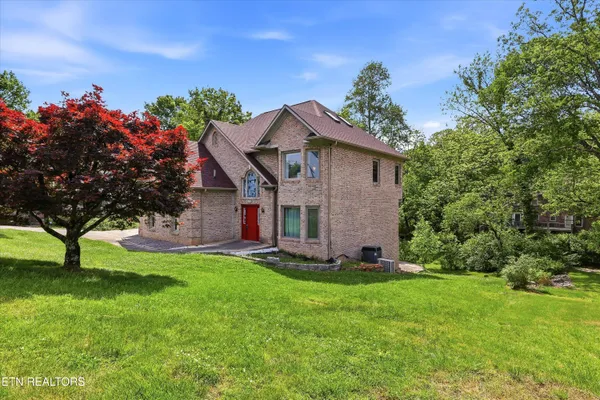 $645,000 | 118 West Melbourne Road, Oak Ridge, TN 37830