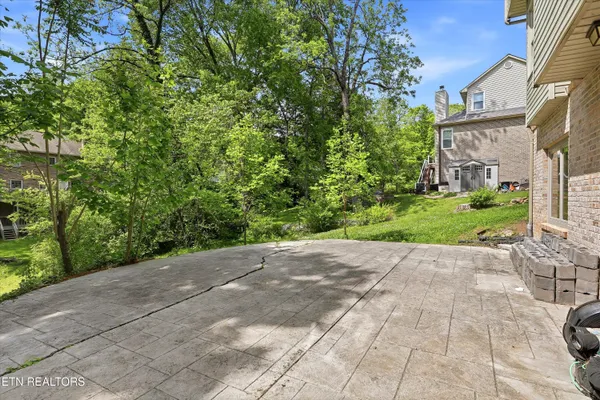 $645,000 | 118 West Melbourne Road, Oak Ridge, TN 37830