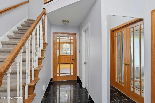 $645,000 | 118 West Melbourne Road, Oak Ridge, TN 37830
