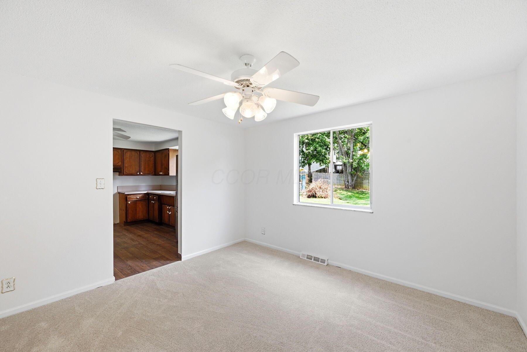 180 Landover Road Columbus, OH 43230 - Photo 21 of 60 formal dining room