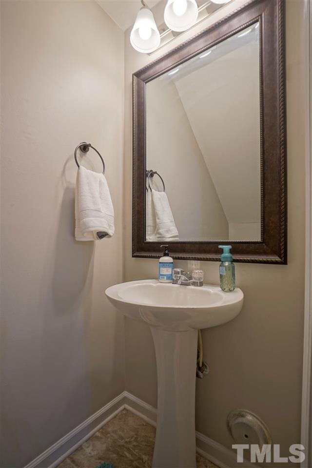 2652 Dwight Place Raleigh, NC 27610 - Photo 9 of 26 Gallery Image 9