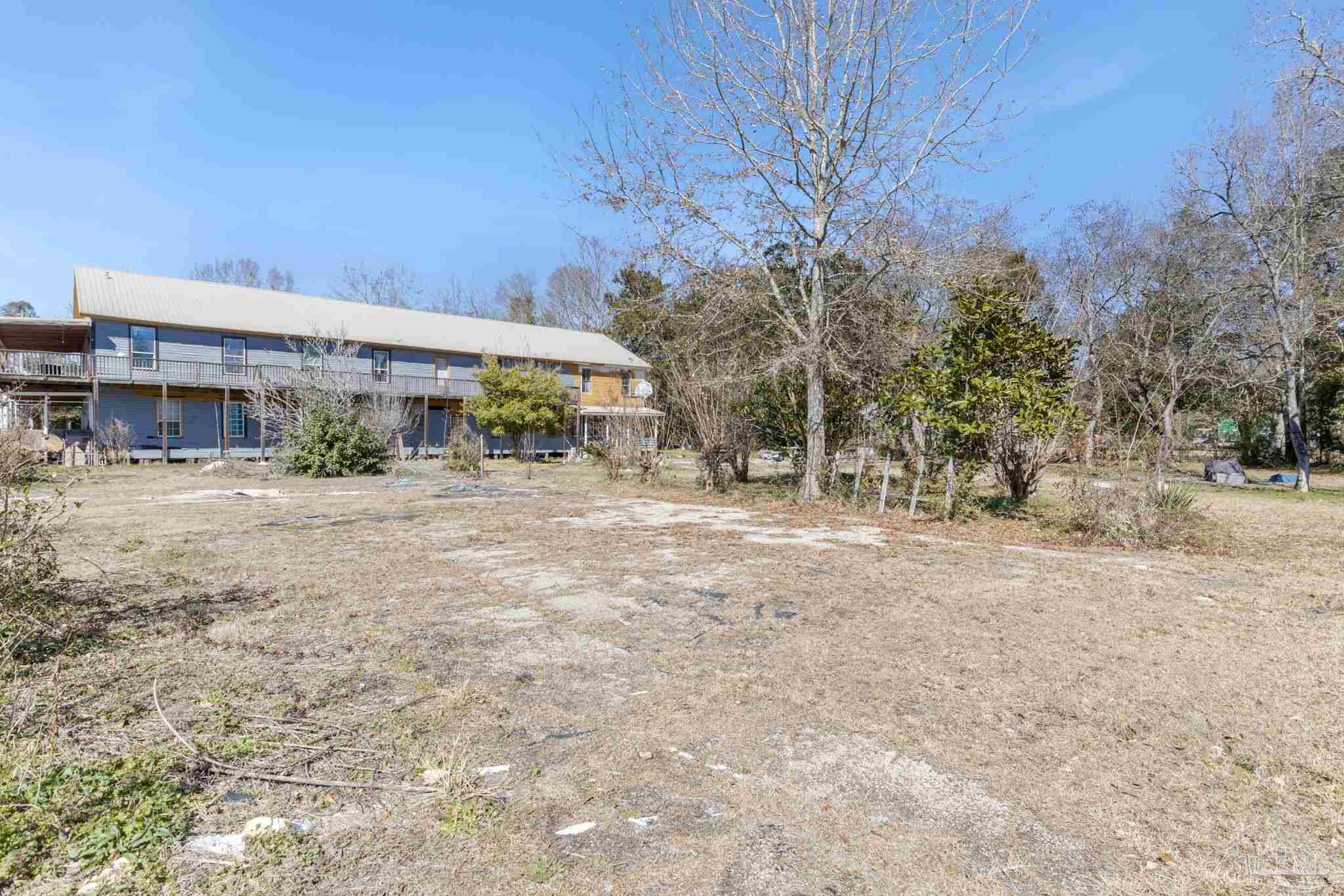 426 Front Street Century, FL 32535 - Photo 16 of 72