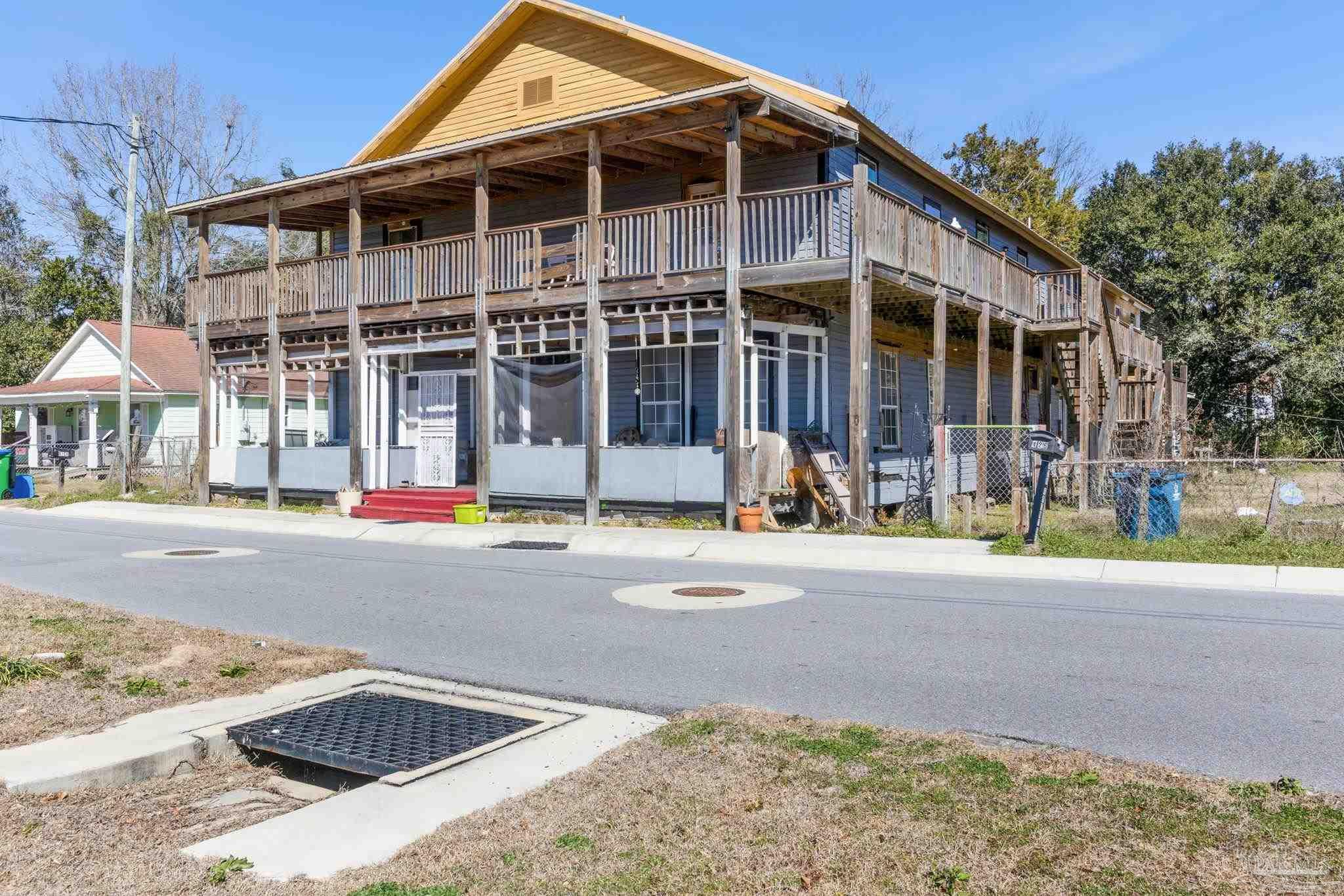 426 Front Street Century, FL 32535 - Photo 2 of 72