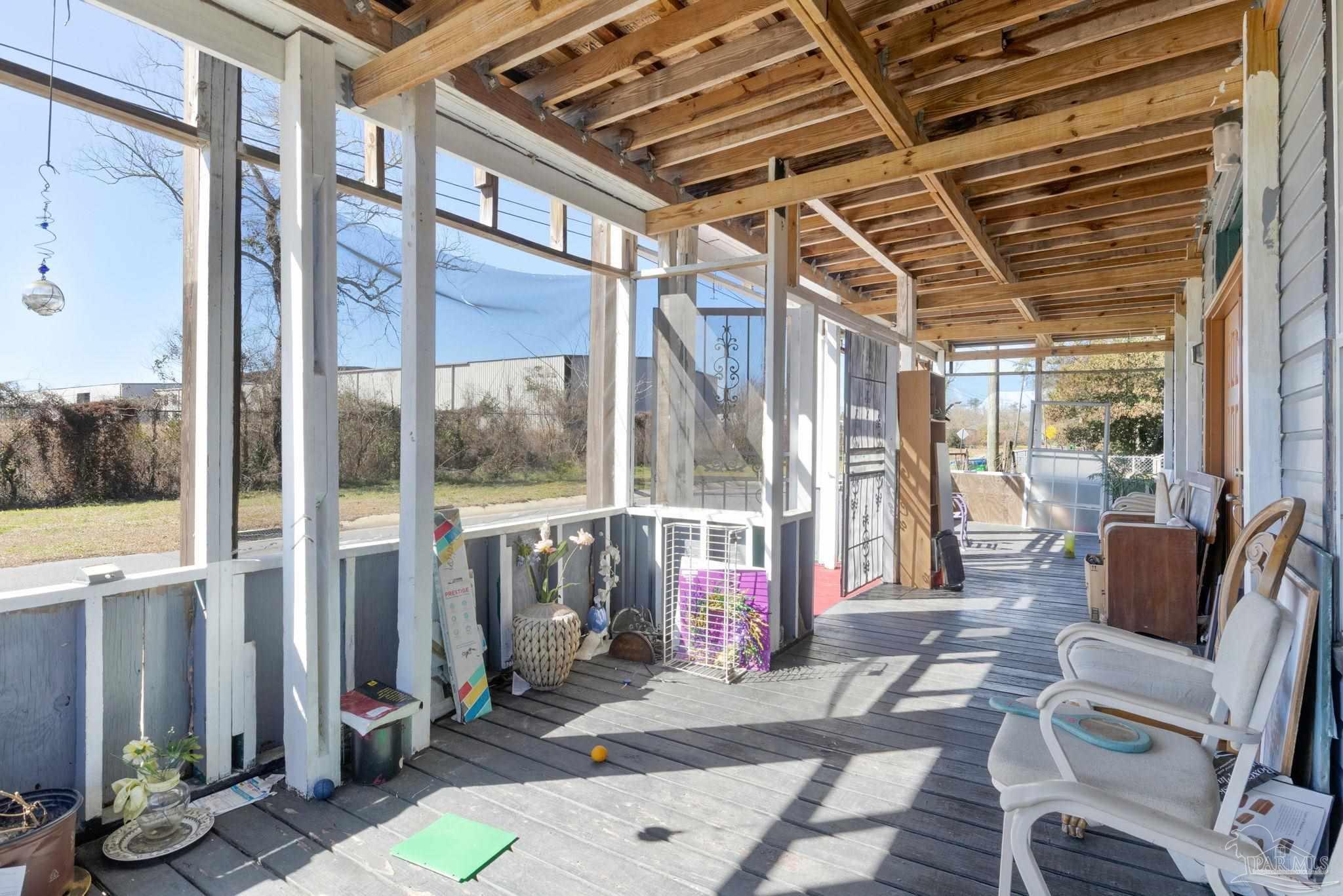 426 Front Street Century, FL 32535 - Photo 6 of 72