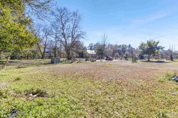 $380,000 | 426 Front Street, Century, FL 32535