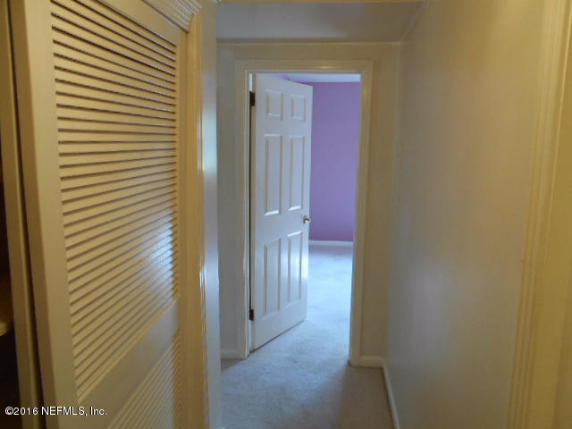 8402 Lone Star Road Jacksonville, FL 32211 - Photo 15 of 20 Hallway