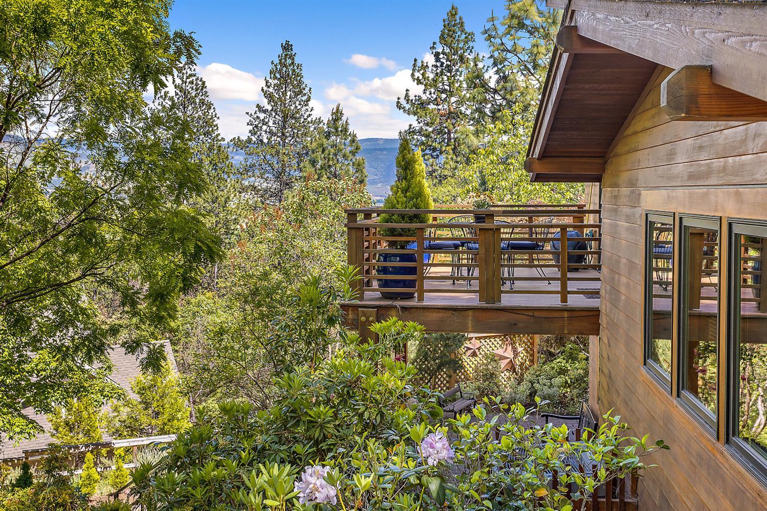 140 Ridge Road Ashland, OR 97520 - Photo 5 of 35 Additional Photo