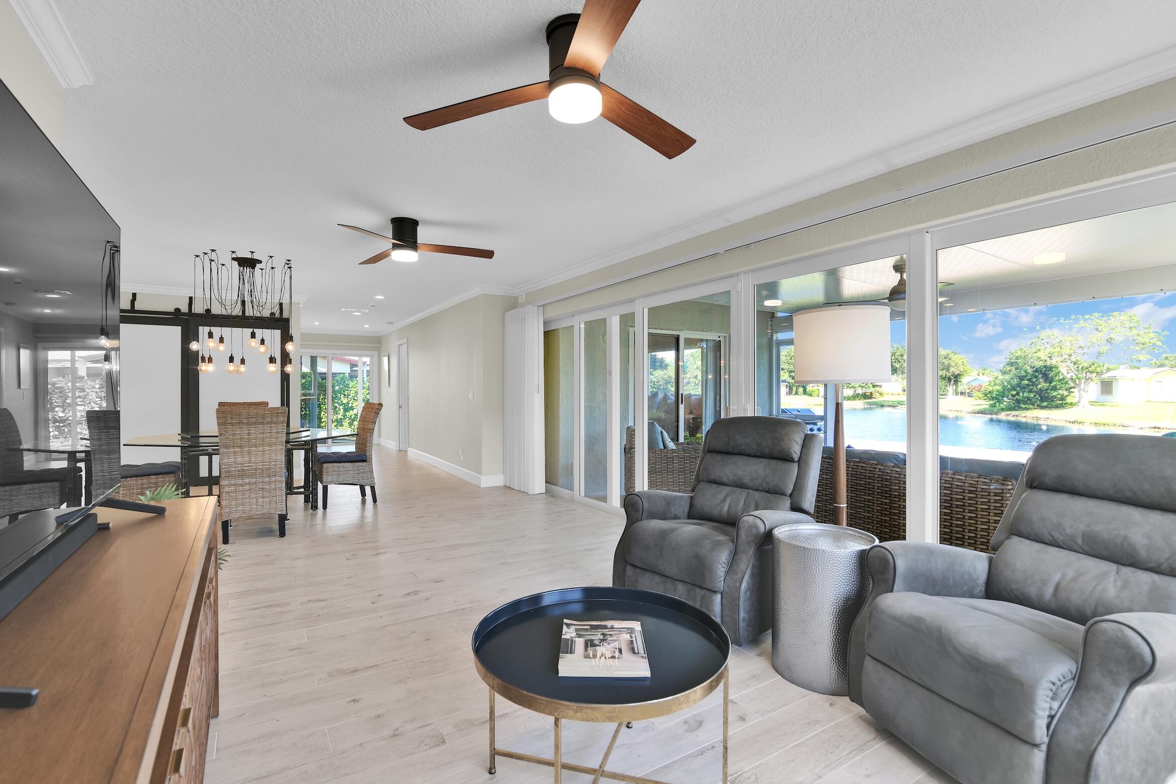 14656 Country Side Lane Delray Beach, FL 33484 - Photo 12 of 40 Living Room