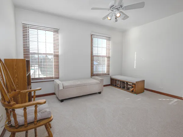 $715,000 | 1351 Callen Lane, Des Plaines, IL 60016