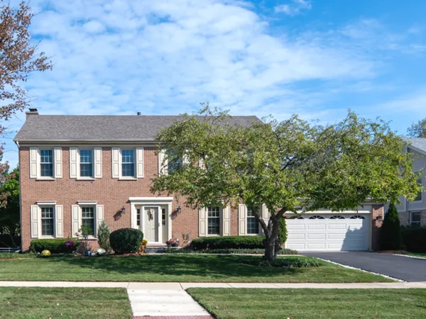 $690,000 | 1351 Callen Lane, Des Plaines, IL 60016