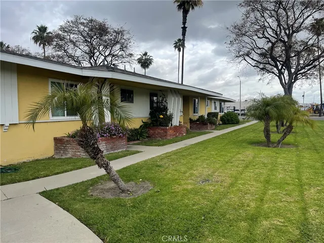 $2,300 | 1325 South Anaheim Boulevard, Unit D, Anaheim, CA 92805