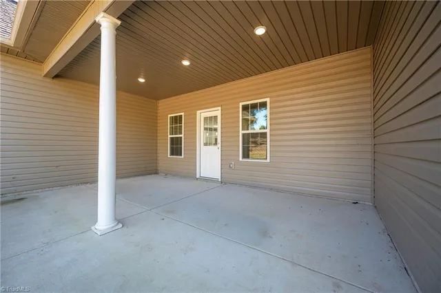 $629,990 | 1875 Paragon Drive, Winston-Salem, NC 27127