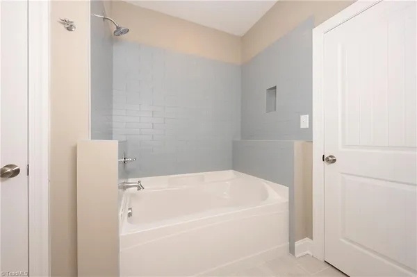 $629,990 | 1875 Paragon Drive, Winston-Salem, NC 27127