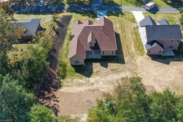 $629,990 | 1875 Paragon Drive, Winston-Salem, NC 27127