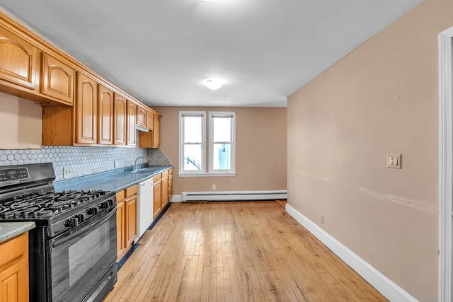 $2,000 | 31 Ripley Street, Unit 3, Worcester, MA 01610