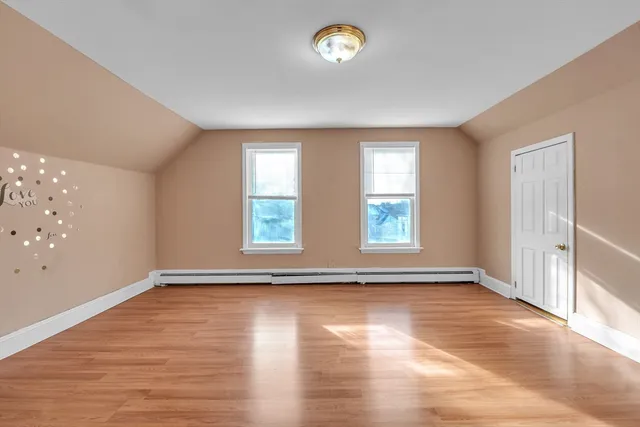 $2,000 | 31 Ripley Street, Unit 3, Worcester, MA 01610