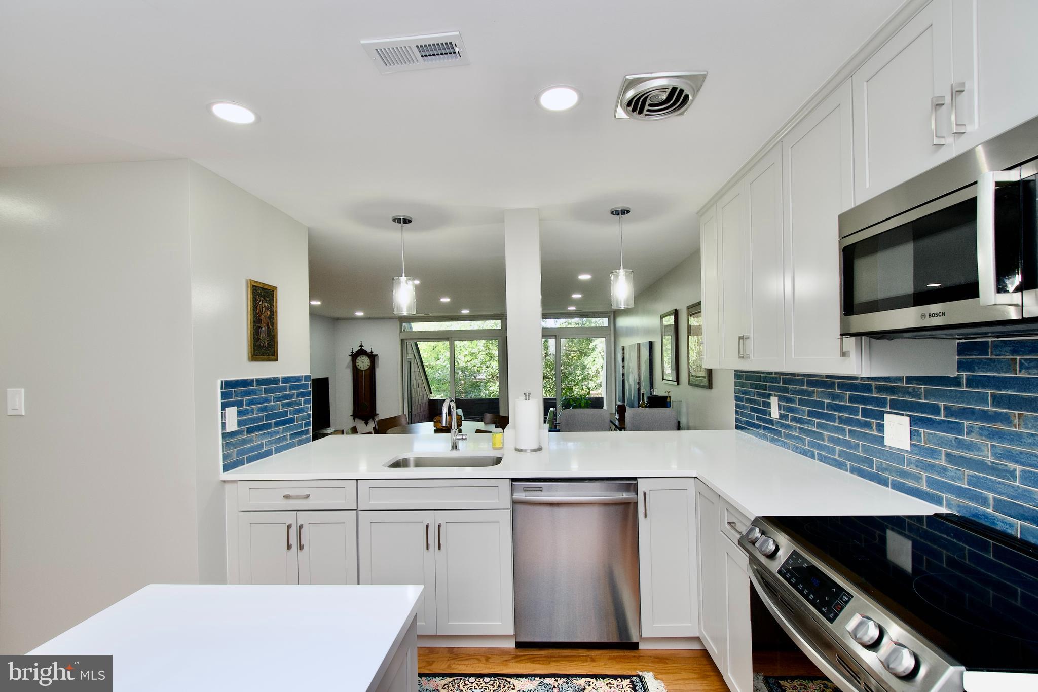2204 South Quincy Street, Unit 1 Arlington, VA 22204 - Photo 4 of 29 Kitchen