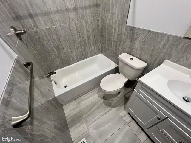 an empty room with a empty space and a window