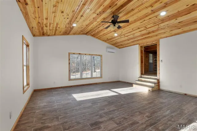 $325,000 | 29118 Bcr 862, Marquand, MO 63655