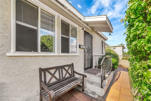 $2,200 | 17917 Evelyn Avenue, Unit A, Gardena, CA 90248