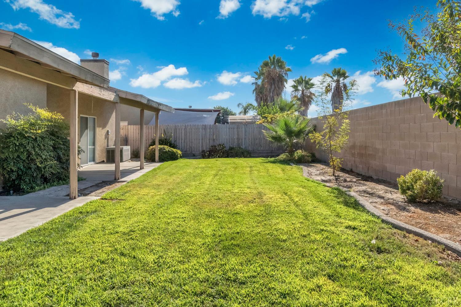977 Meadow View Road Hanford, CA 93230 - Photo 32 of 35 Gallery Image 32