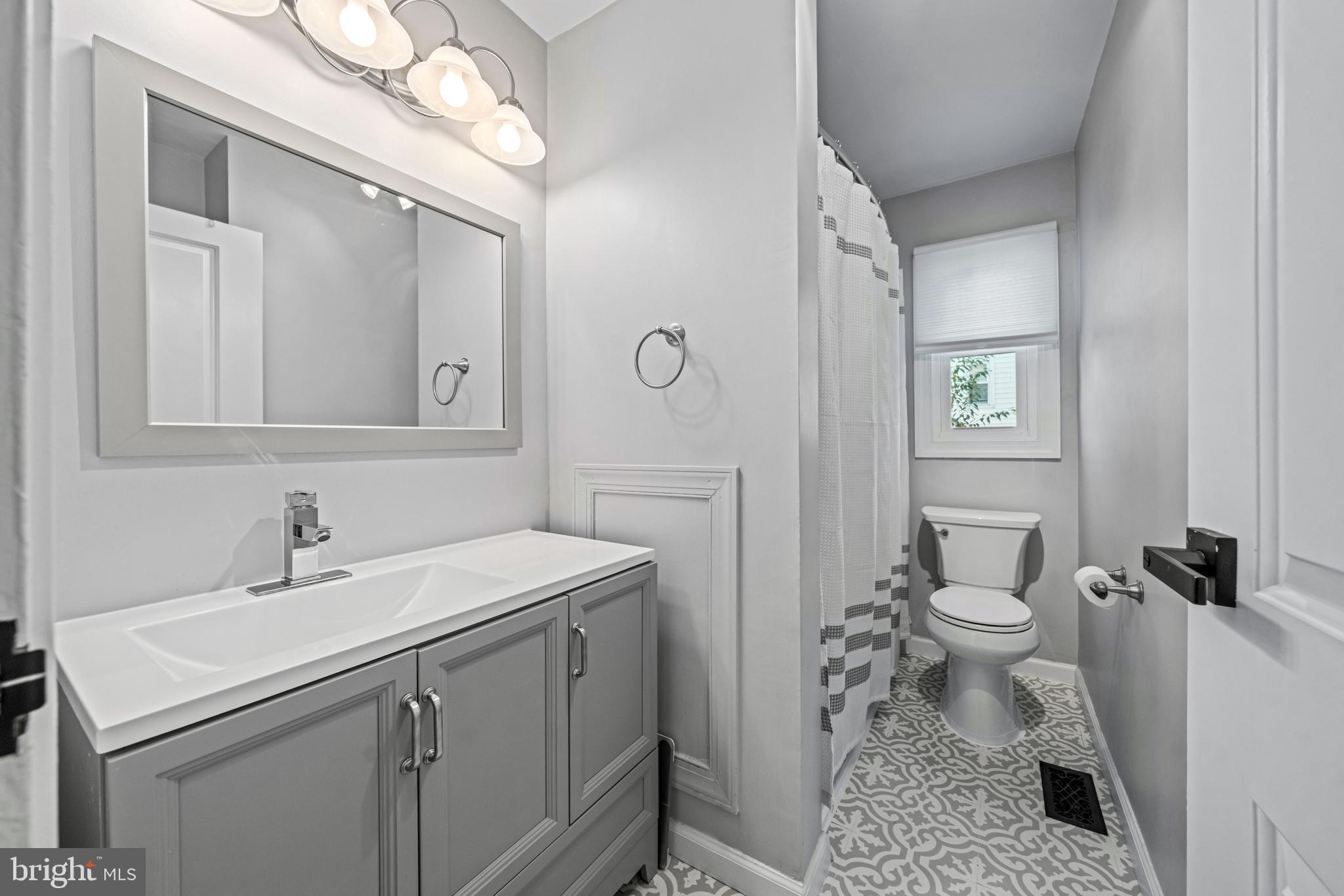 202 Cranford Road Cherry Hill, NJ 08003 - Photo 17 of 38