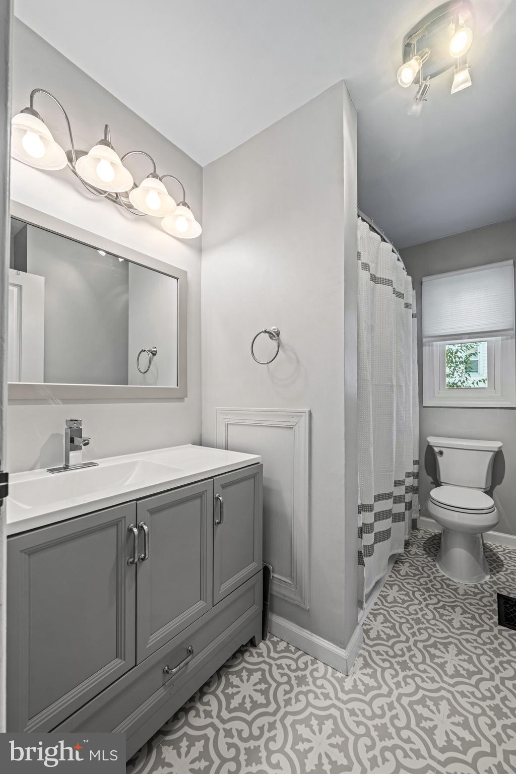 202 Cranford Road Cherry Hill, NJ 08003 - Photo 18 of 38