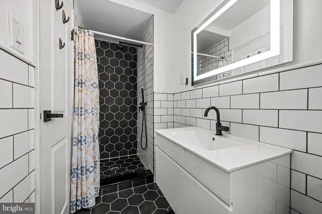 $535,000 | 202 Cranford Road, Cherry Hill, NJ 08003