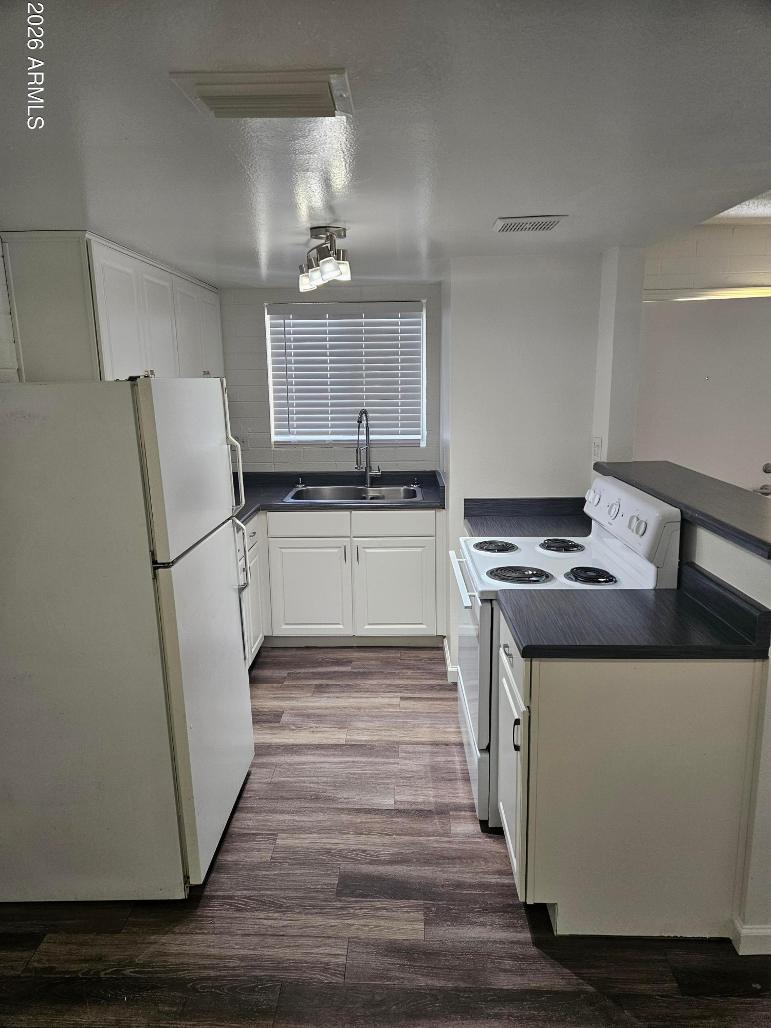 521 East Bethany Home Road Phoenix, AZ 85014 - Photo 14 of 15 Photo #14