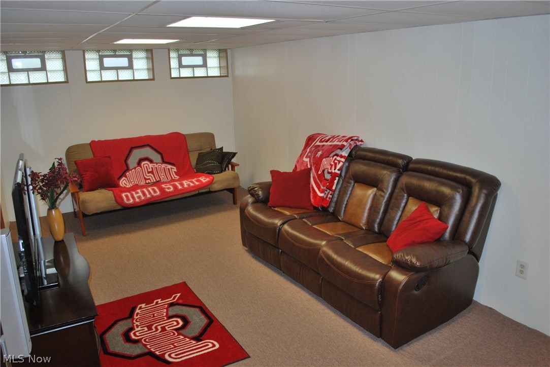 1380 Winston Road Cleveland, OH 44121 - Photo 28 of 33 Gallery Image 28