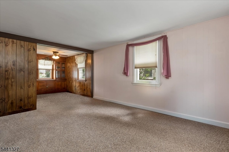 23 Myrtle Street Cranford, NJ 07016 - Photo 2 of 15