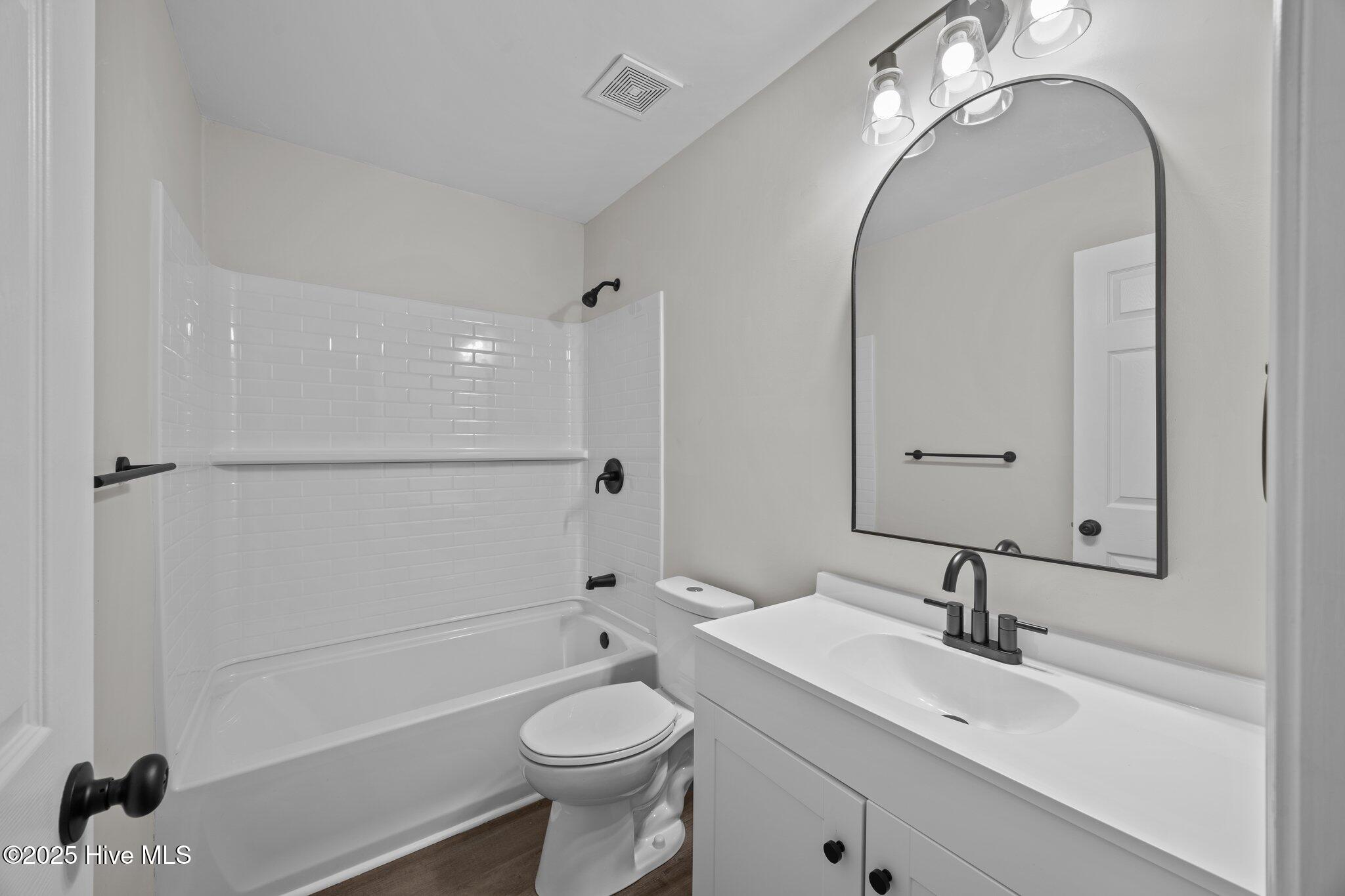 206 Speight Street Havelock, NC 28532 - Photo 16 of 36 15-web-or-mls-0C0A2610