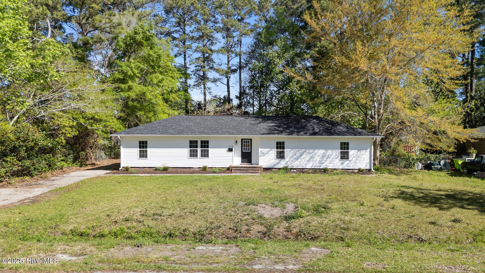 206 Speight Street Havelock, NC 28532 - Photo 2 of 36 1-web-or-mls-DJI_20250416095257_0002_D