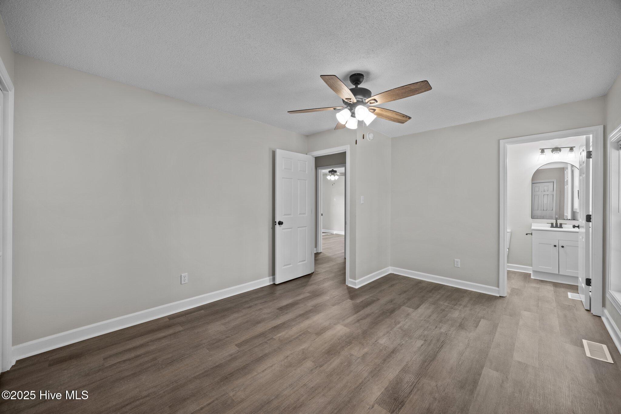 206 Speight Street Havelock, NC 28532 - Photo 24 of 36 23-web-or-mls-0C0A2634