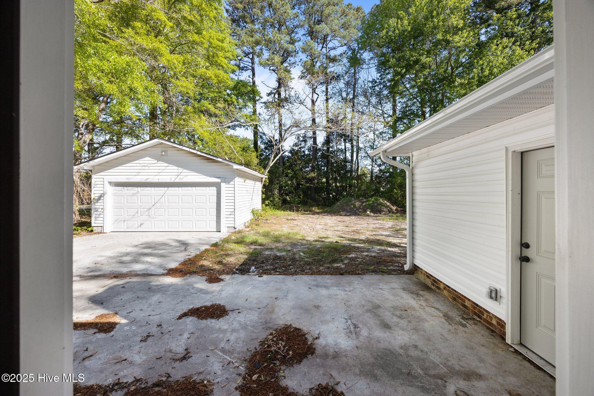 206 Speight Street Havelock, NC 28532 - Photo 27 of 36 26-web-or-mls-0C0A2643