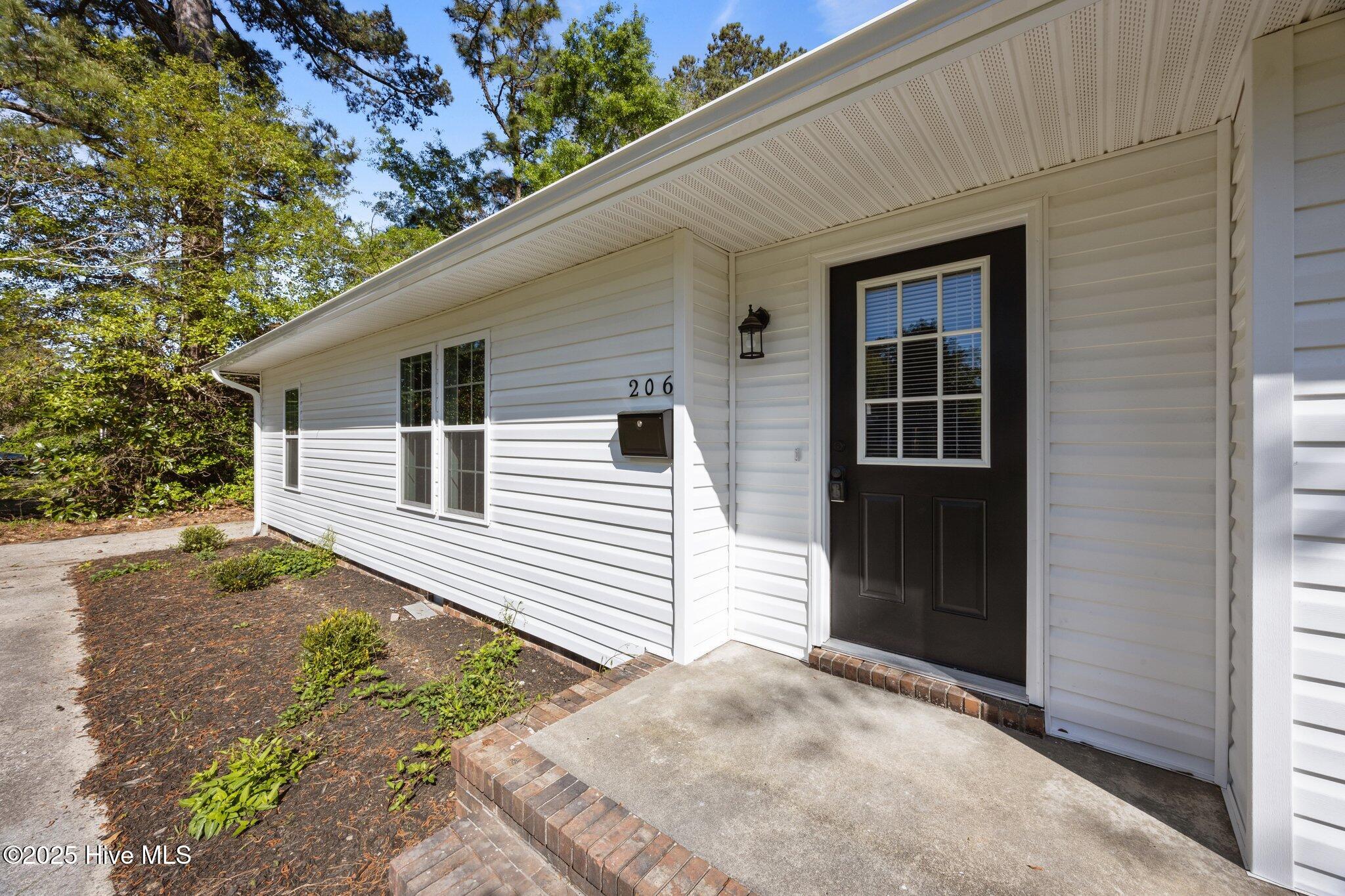 206 Speight Street Havelock, NC 28532 - Photo 31 of 36 31-web-or-mls-0C0A2648