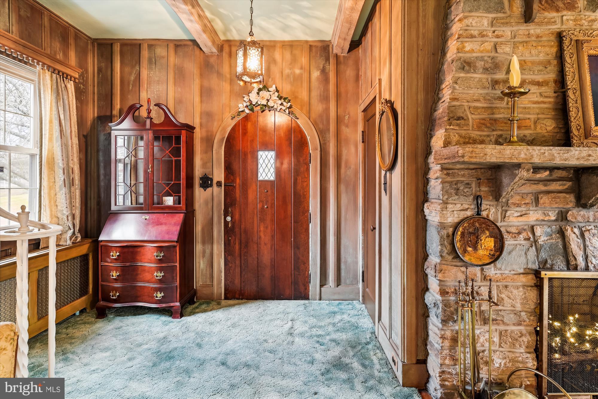 614 Gun Halethorpe, MD 21227 - Photo 15 of 98 Main House Entry Foyer