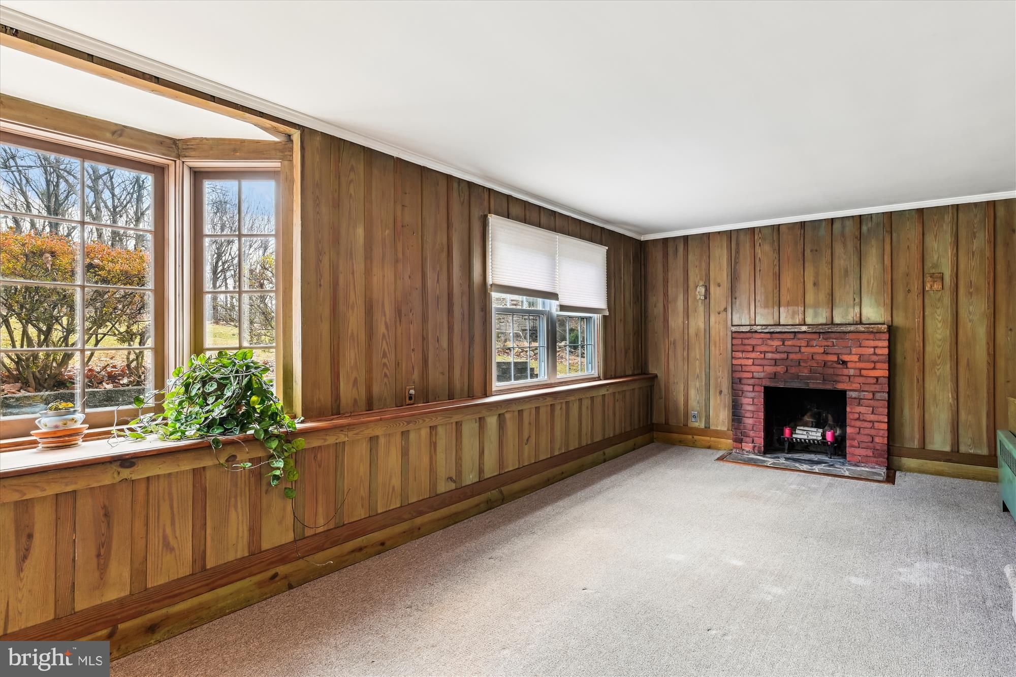 614 Gun Halethorpe, MD 21227 - Photo 66 of 98 Carriage House Living Room