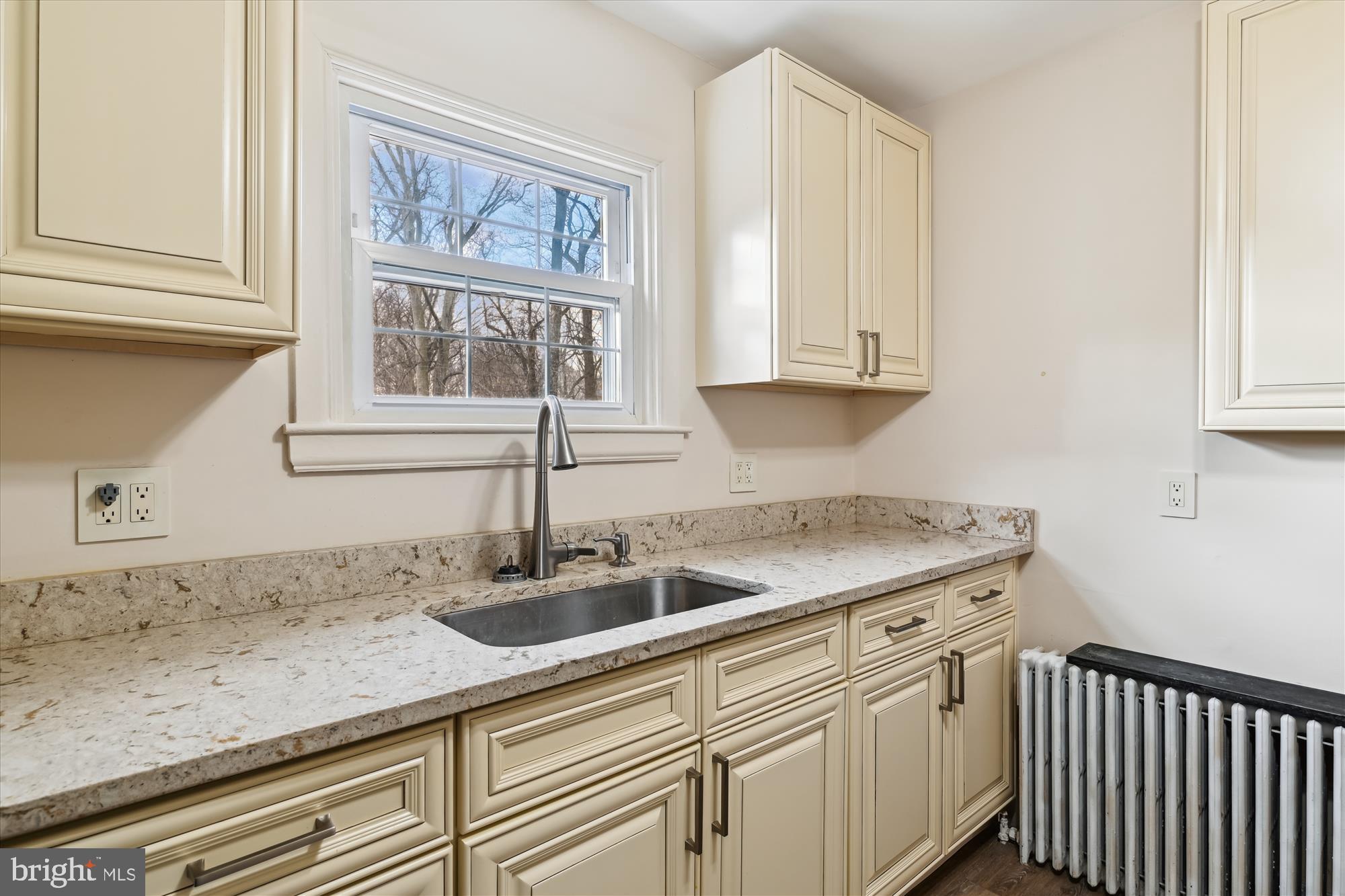 614 Gun Halethorpe, MD 21227 - Photo 75 of 98 Carriage House Kitchen