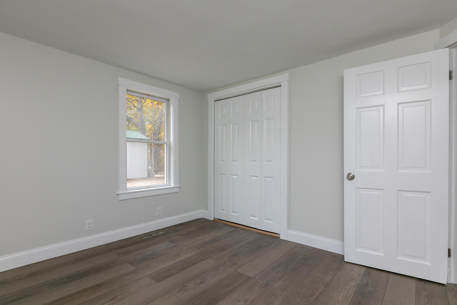 8 Percy Street Freeport, ME 04032 - Photo 17 of 39 8 Percy St Freeport ME 04032-large-017-0