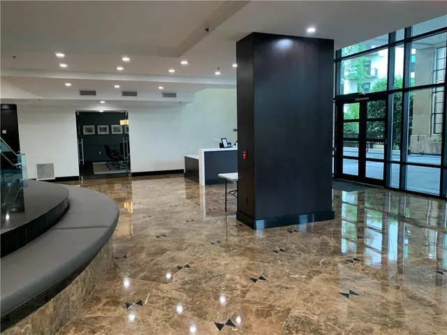 $1,600 | 3481 Lakeside Drive Northeast, Unit 905, Atlanta, GA 30326