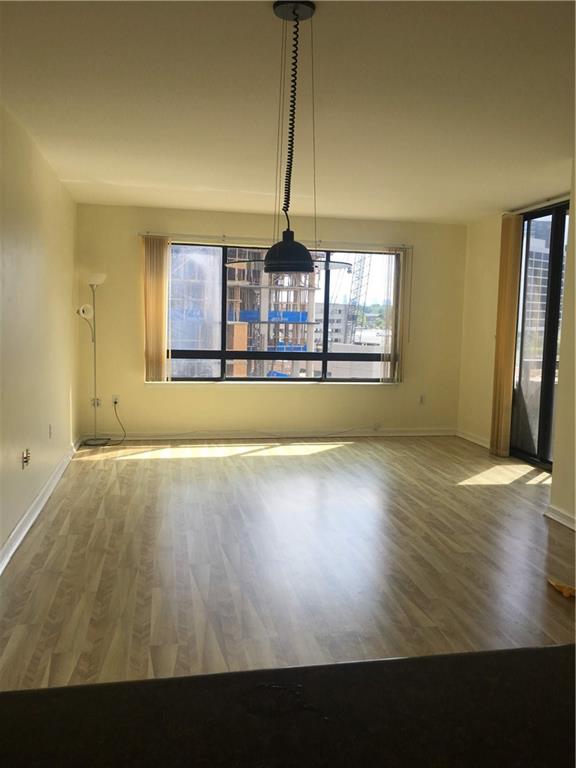 3481 Lakeside Drive Northeast, Unit 905 Atlanta, GA 30326 - Photo 3 of 27