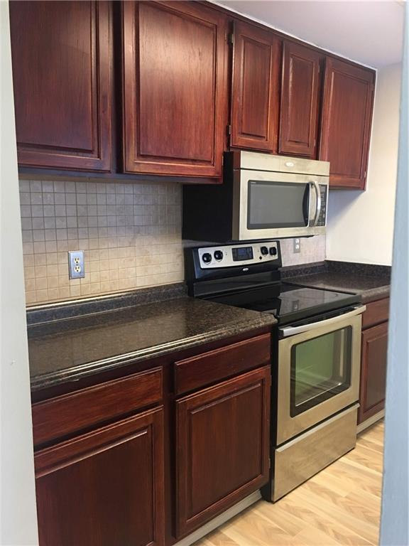 3481 Lakeside Drive Northeast, Unit 905 Atlanta, GA 30326 - Photo 6 of 27